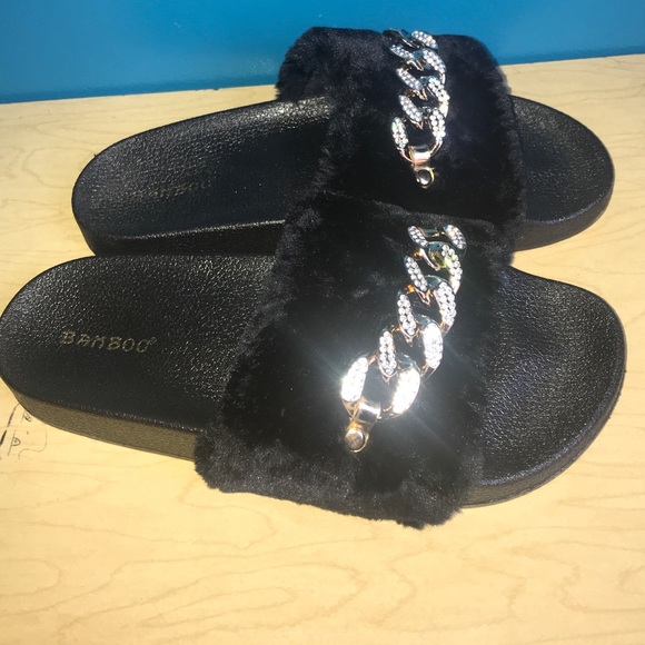 Black slides - Picture 2 of 7